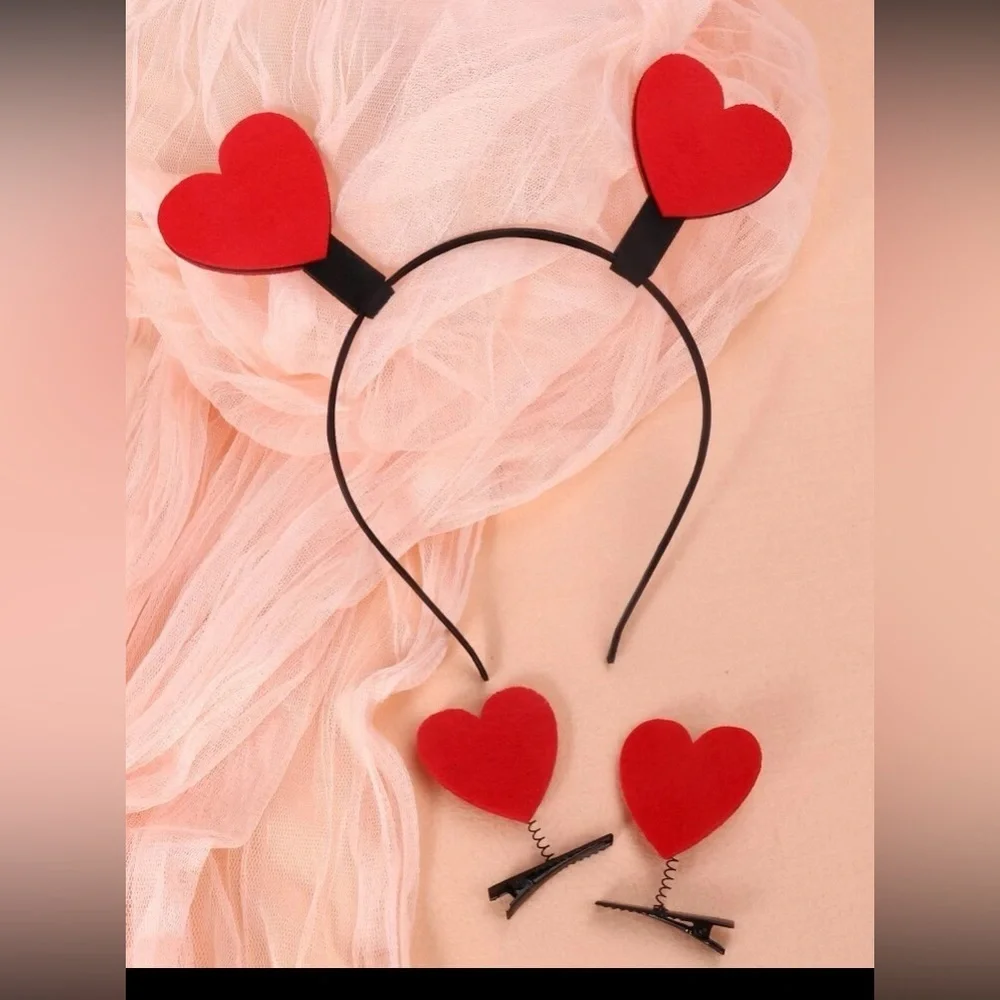 3PCS Heart Decor Hair Accessory ❤️